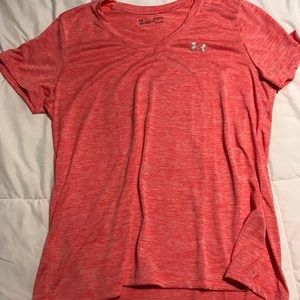 Pink UnderArmor XL top